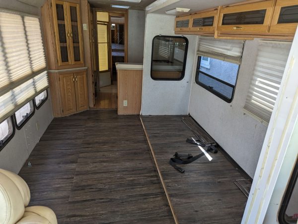 2001 REXHALL ROSE AIR 3655HLDS - Image 27
