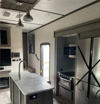 2021 CROSSROADS VOLANTE 3601LF - Image 4