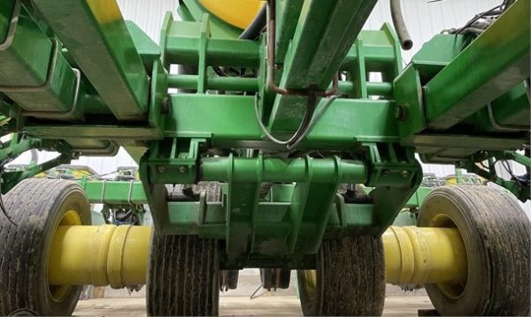 2012 JOHN DEERE DB60 - Image 10