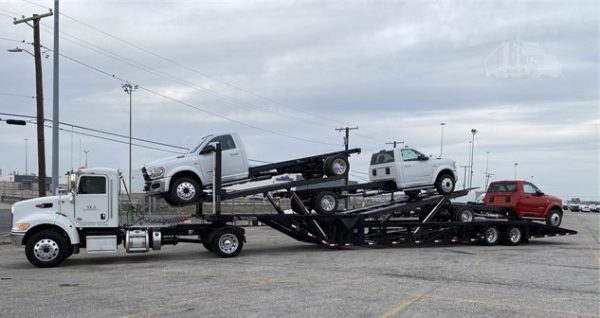 2020 PETERBILT 337 & 2019 Sun Country 5 Car - Image 4
