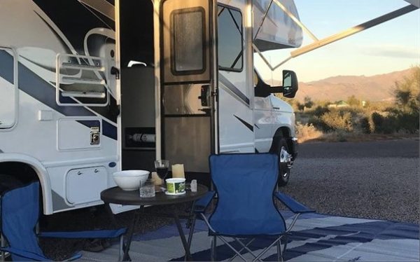 2022 THOR MOTOR COACH CHATEAU 27R - Image 5