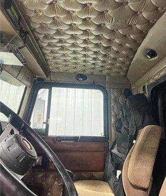 1995 KENWORTH W900 - Image 9