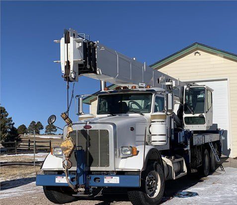2009 NATIONAL 18103 MOUNTED ON 2009 PETERBILT 367 - Image 5