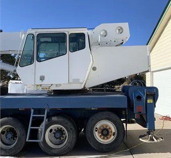 2009 NATIONAL 18103 MOUNTED ON 2009 PETERBILT 367 - Image 6