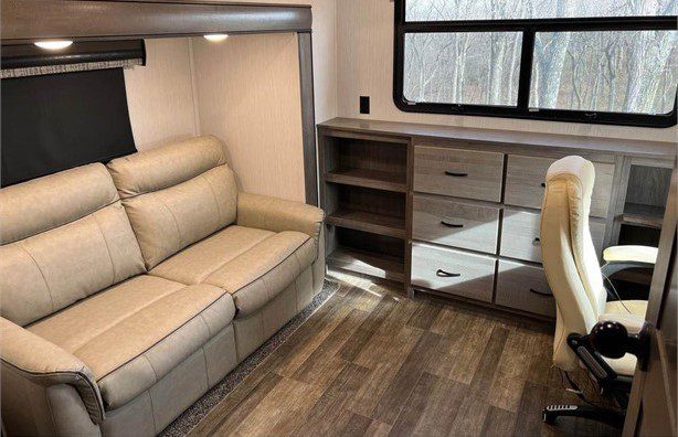 2021 forest river cedar creek 355LF - Image 6