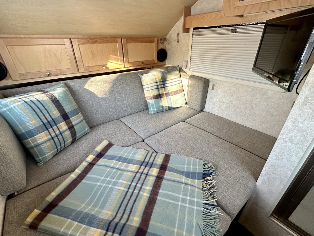 2018 Teardrop Nucamp TB 320S - Image 9