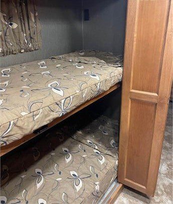 2013 TIFFIN ALLEGRO RED 38QRA - Image 9