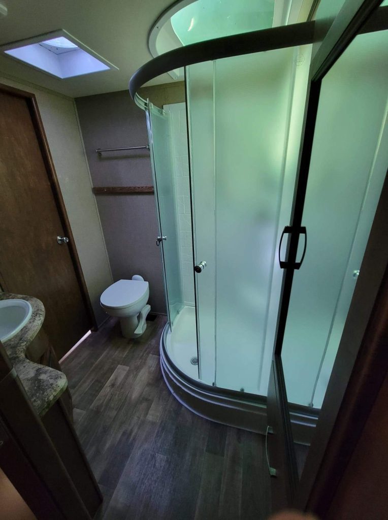 2017 GRAND DESIGN REFLECTION 303RLS - Image 10