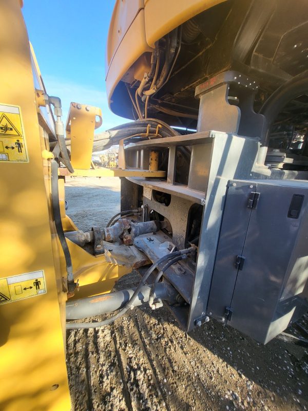 2008 CHALLENGER MT955B - Image 12