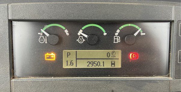 2020 DEERE 700K - Image 4