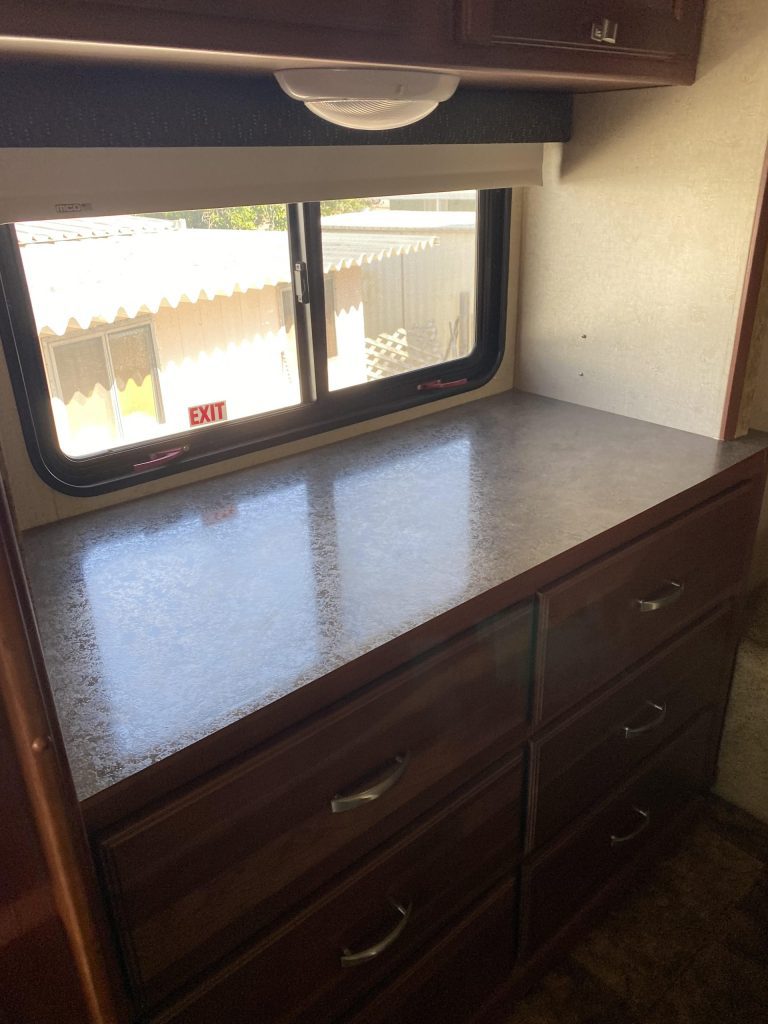 2014 Winnebago Vista - Image 6