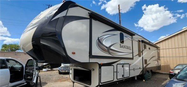 2018 PRIME TIME SANIBEL 3650 - Image 2