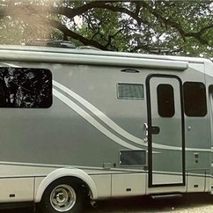 2015 LEISURE TRAVEL VANS UNITY 24IB