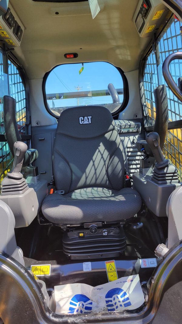 2023 Caterpillar 299D3 - Image 10