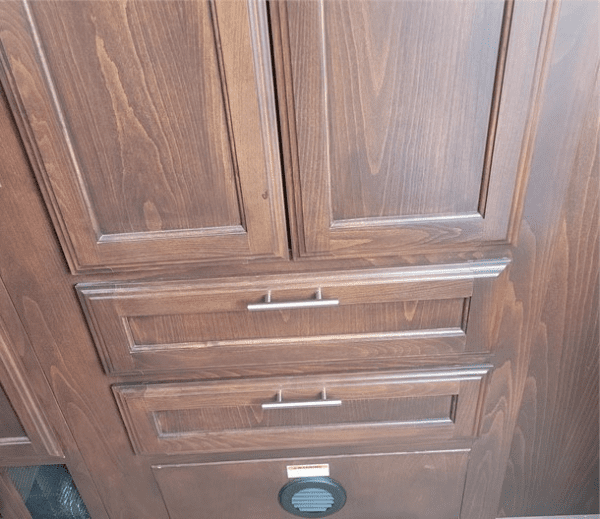 2021 REGENCY RV ULTRA BROUGHAM MB - Image 17