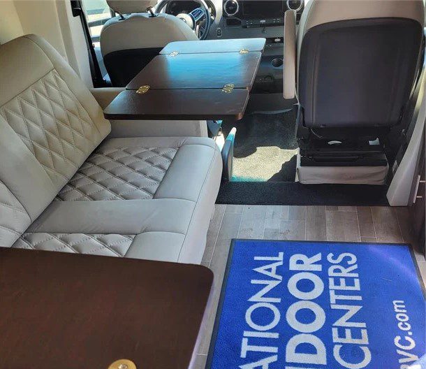 2021 REGENCY RV ULTRA BROUGHAM MB - Image 6