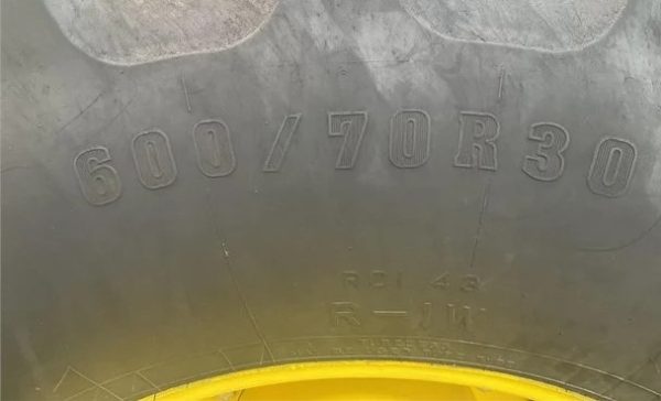 1996 JOHN DEERE 8200 - Image 8