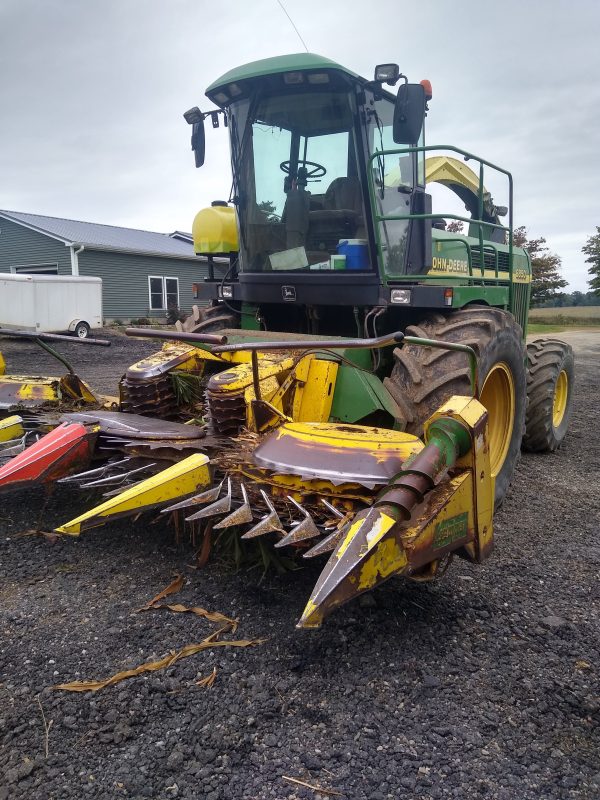 1999 John Deere 6850 Forage Harvester - Image 5