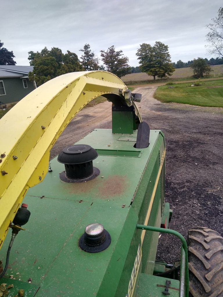 1999 John Deere 6850 Forage Harvester - Image 6