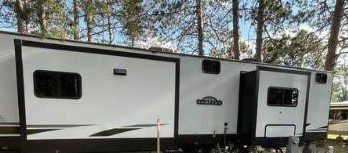 2021 CROSSROADS HAMPTON 372FDB - Image 2