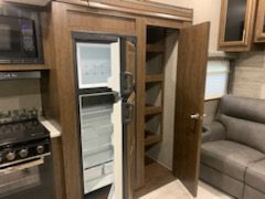 2019 FOREST RIVER FLAGSTAFF SUPER LITE 529MBS - Image 27