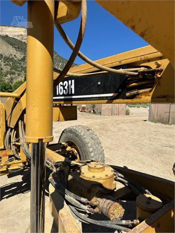 2019 Barko 930B & 2003 CATERPILLAR 163H - Image 10