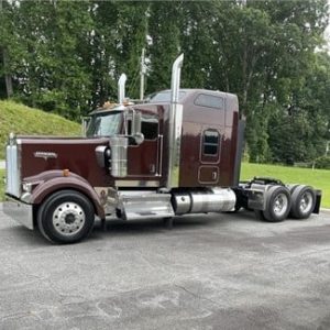 2020 Kenworth W900L