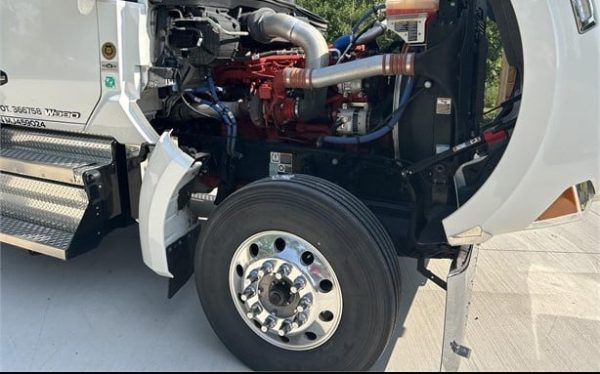 2021 Kenworth W990 - Image 3