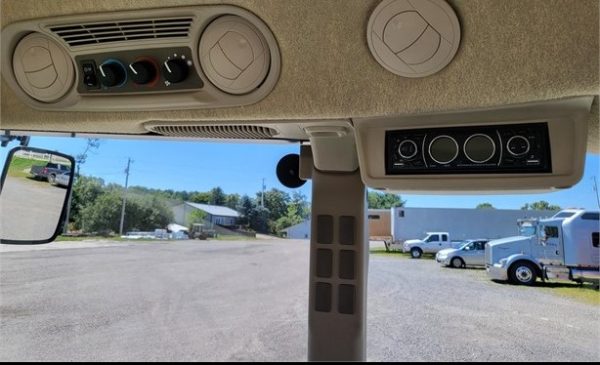 2022 JOHN DEERE 5100E - Image 6