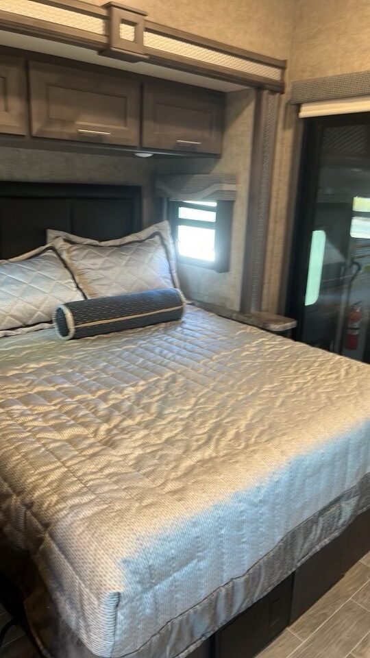 2022 THOR MOTOR COACH OUTLAW 38MB - Image 3