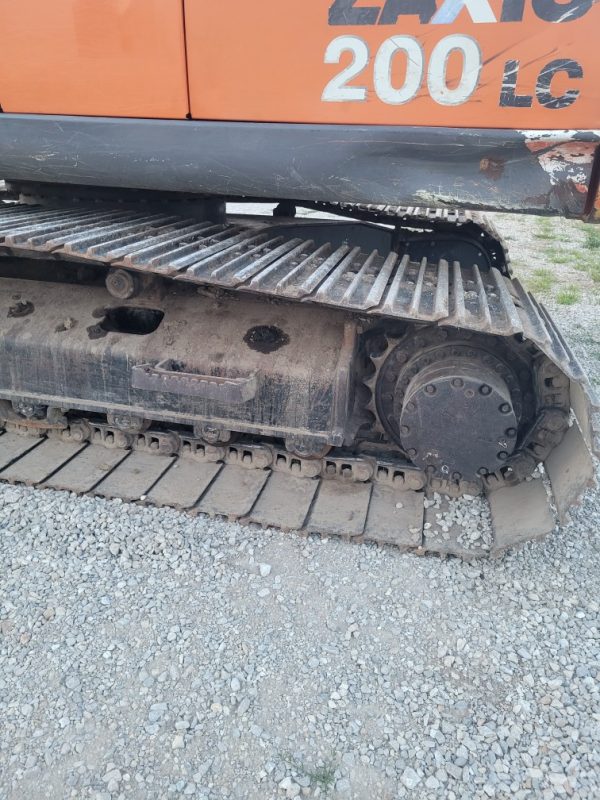 2012 Hitachi ZX200-3 Excavator - Image 12
