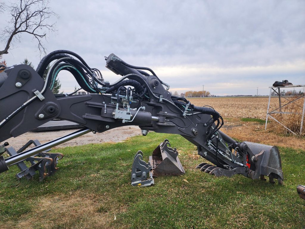 2020 MECALAC 6MCR EXCAVATOR /LOADER/TOOL CARRIER - Image 12