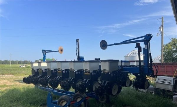2015 KINZE 3500 - Image 5