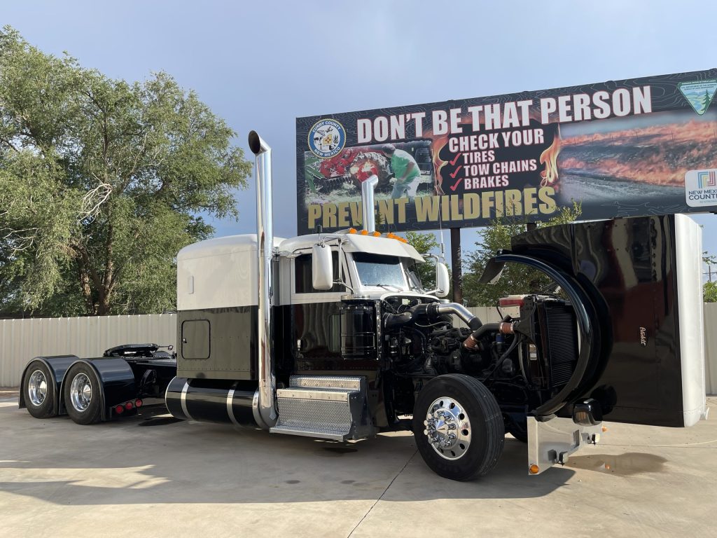 2014 Peterbilt 389 - Image 11