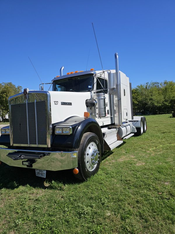 2014 Kenworth W900