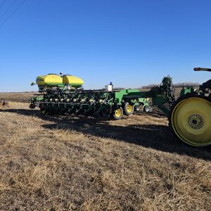 2011 John Deere DB 60 Planter