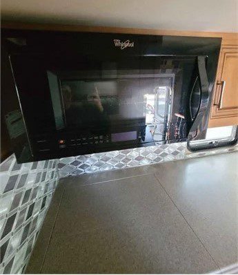 2017 NEWMAR CANYON STAR 3513 - Image 3