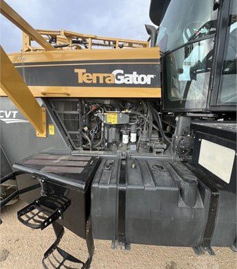 2015 TERRAGATOR TG8300B - Image 8