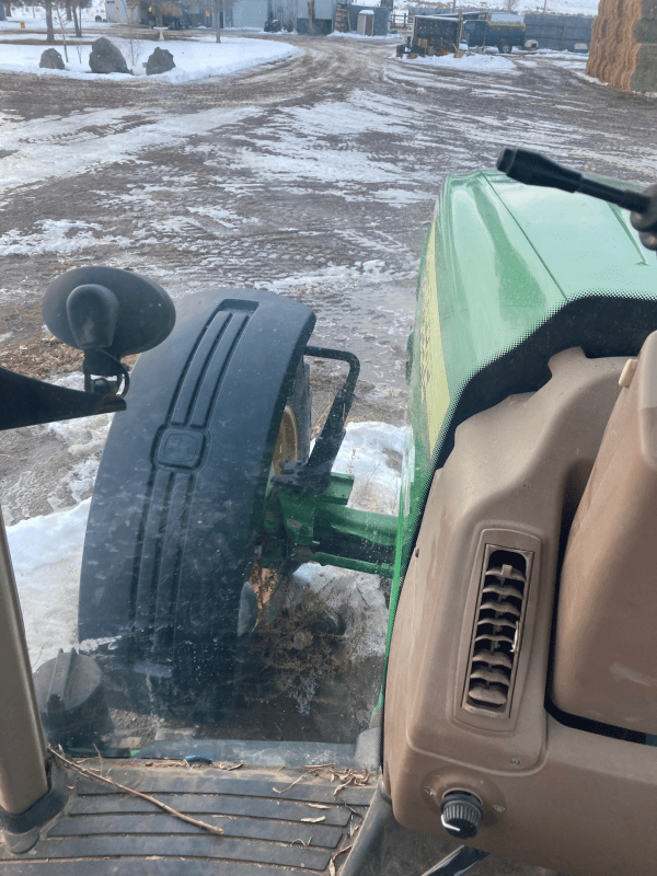 2005 John Deere 8220 - Image 11