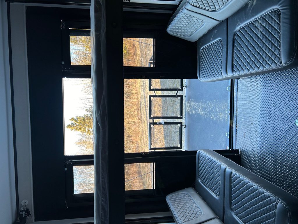 2024 HEARTLAND CYCLONE 4270 & 2017 Ram 3500 Laramie DRW - Image 21