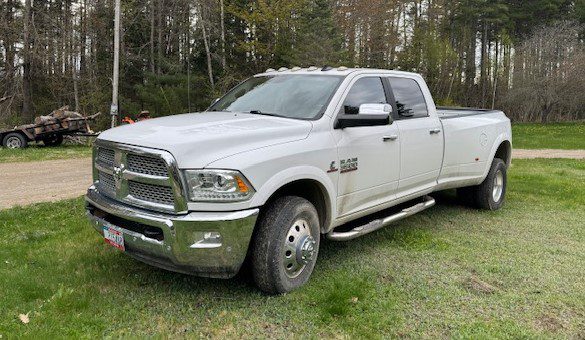 2024 HEARTLAND CYCLONE 4270 & 2017 Ram 3500 Laramie DRW - Image 35