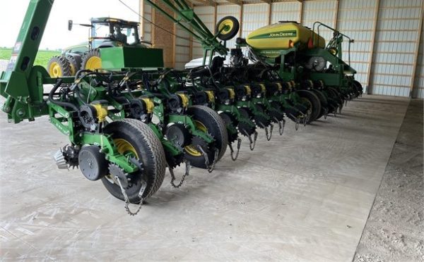 2009 JOHN DEERE 1770NT - Image 16