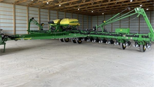 2009 JOHN DEERE 1770NT - Image 2