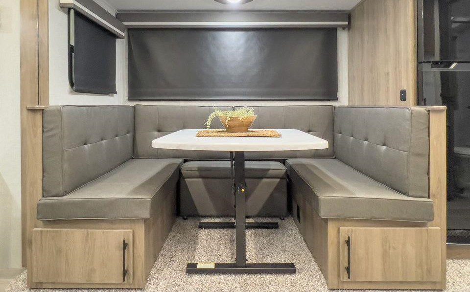 2020 GRAND DESIGN IMAGINE 2500RL - Image 3