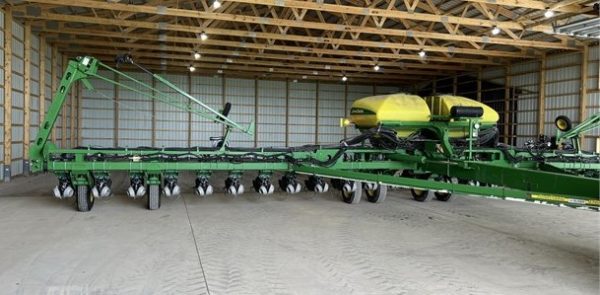 2009 JOHN DEERE 1770NT - Image 4