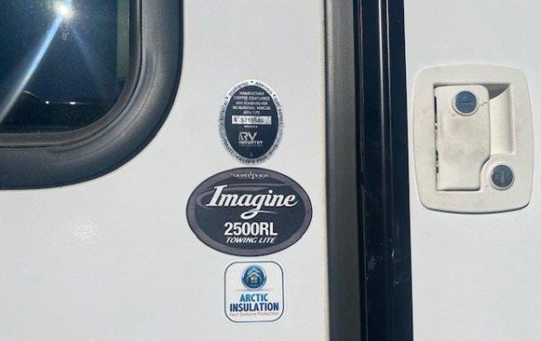 2020 GRAND DESIGN IMAGINE 2500RL - Image 9