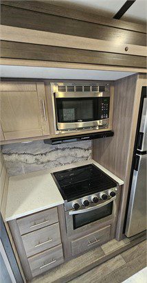 2021 CROSSROADS SUNSET TRAIL SUPER LITE 331BH - Image 9