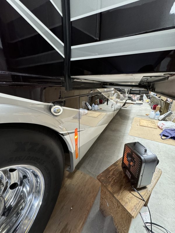 2017 TIFFIN ALLEGRO BUS 37AP - Image 8