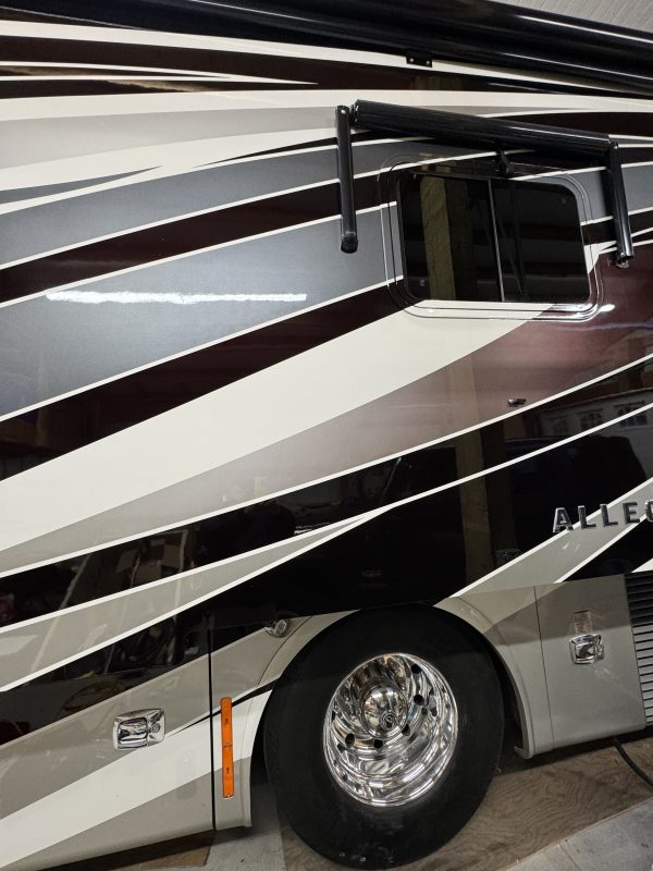 2017 TIFFIN ALLEGRO BUS 37AP - Image 33