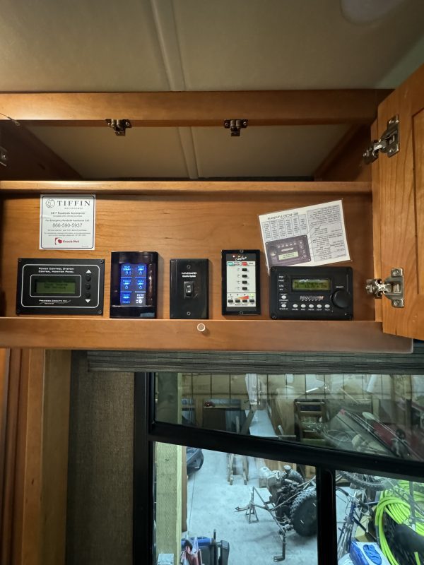 2017 TIFFIN ALLEGRO BUS 37AP - Image 65